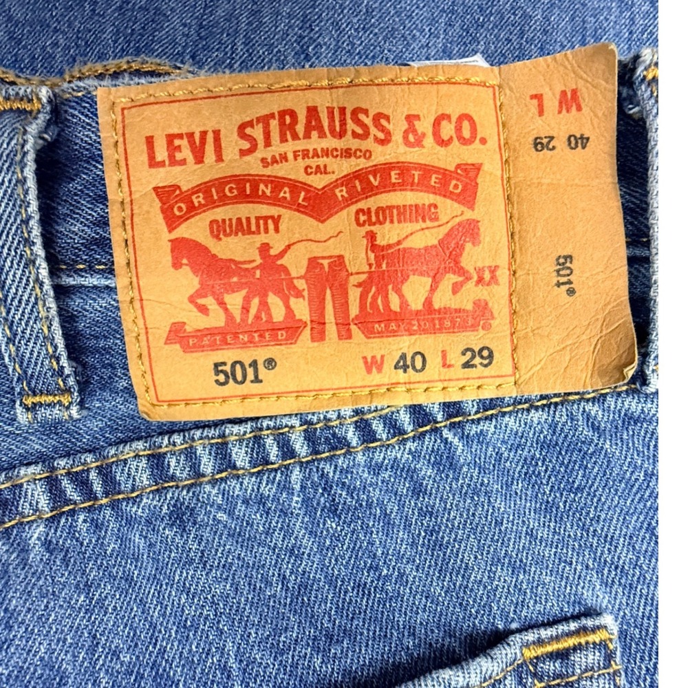 Levis 501 Original Fit Mens Jeans W40 L29 Blue Denim Straight Leg Button Fly - Picture 2 of 10